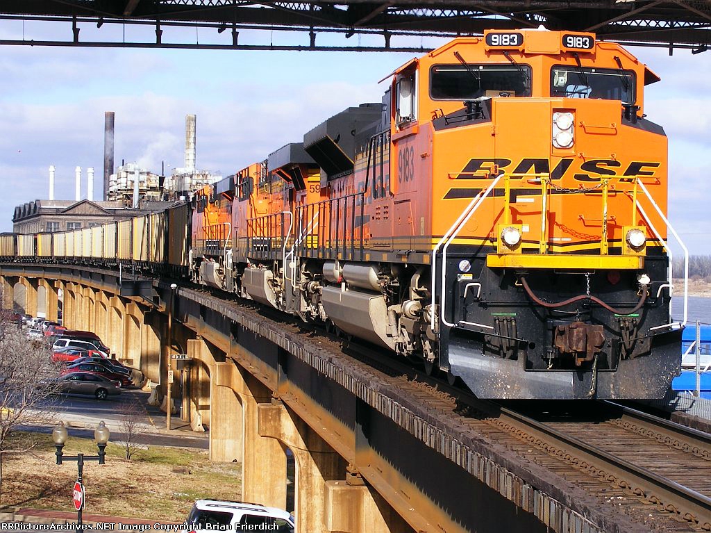 BNSF 9183